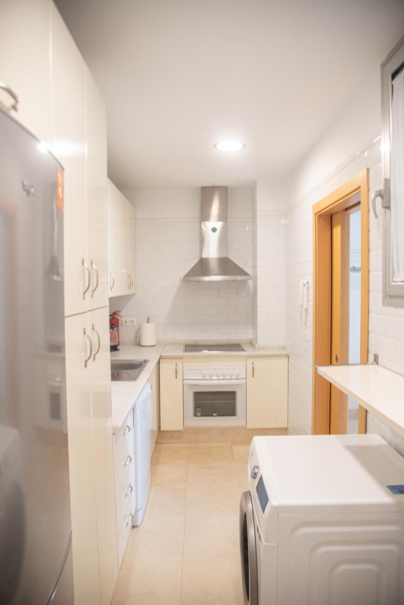 Tentudia Charming Apartments With Private Roof-Top Or Patio In San Bernardo By Ocityzen セビリア エクステリア 写真