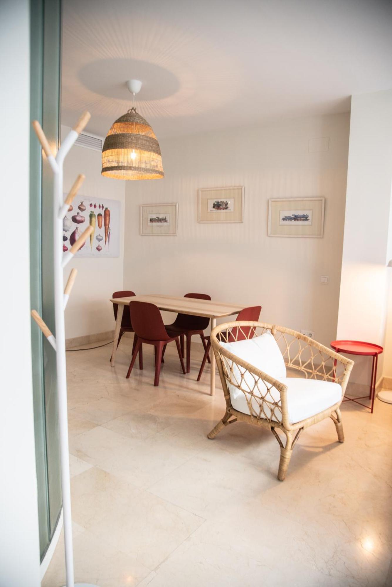 Tentudia Charming Apartments With Private Roof-Top Or Patio In San Bernardo By Ocityzen セビリア エクステリア 写真