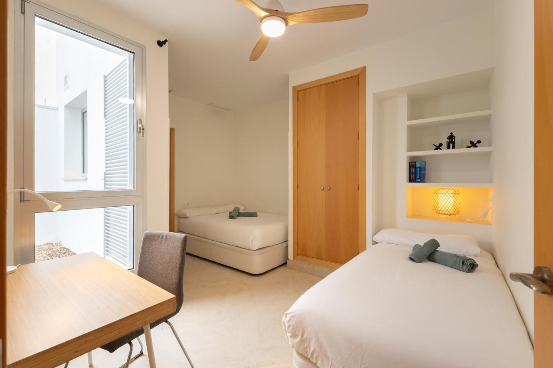 Tentudia Charming Apartments With Private Roof-Top Or Patio In San Bernardo By Ocityzen セビリア エクステリア 写真