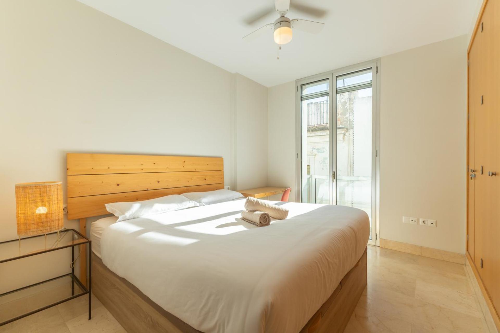 Tentudia Charming Apartments With Private Roof-Top Or Patio In San Bernardo By Ocityzen セビリア エクステリア 写真