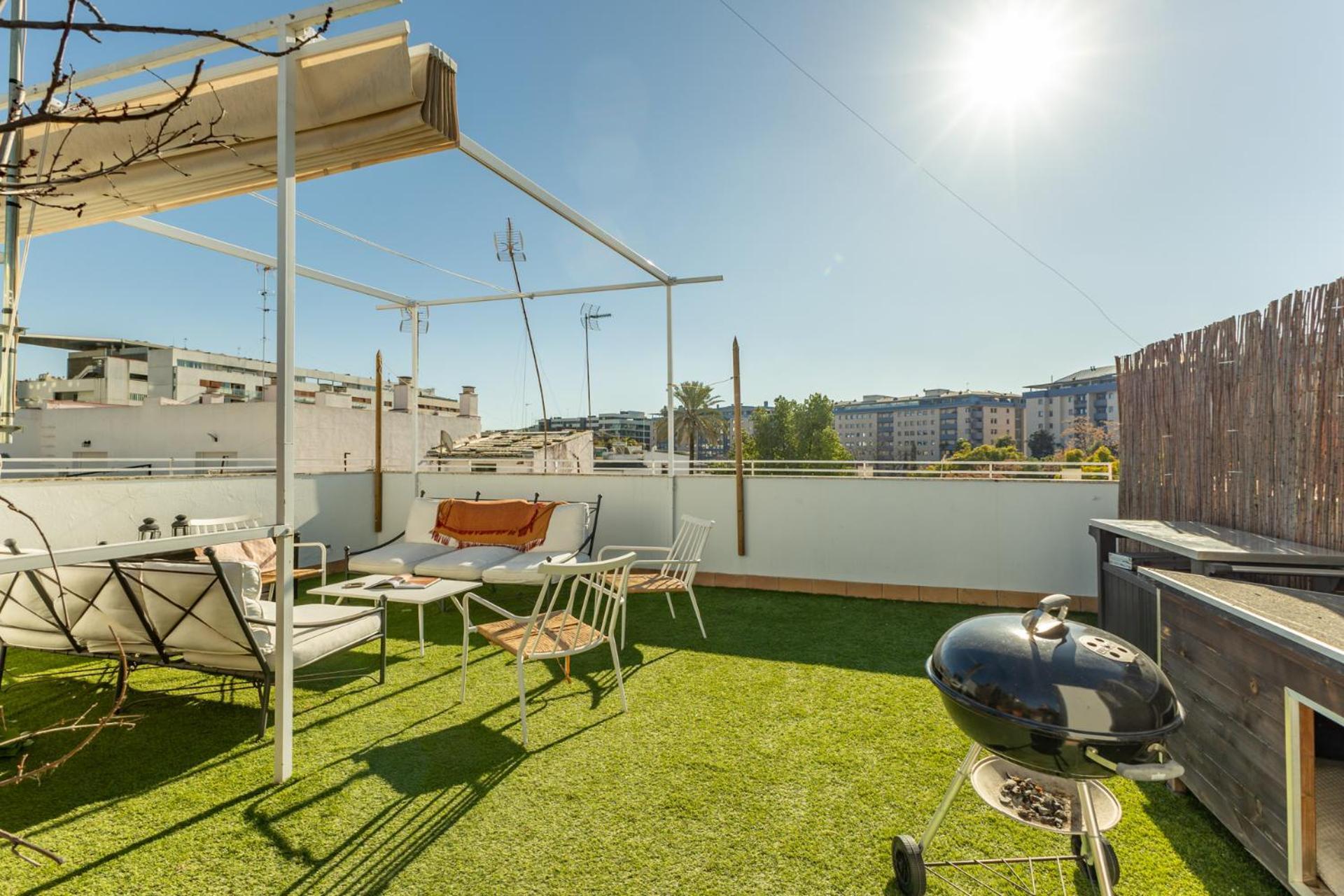 Tentudia Charming Apartments With Private Roof-Top Or Patio In San Bernardo By Ocityzen セビリア エクステリア 写真